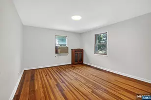 489 Maple Ave, Teaneck Township, NJ 07666 - Photo 10