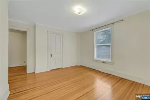 16 Mountain Ave, Montclair, NJ 07042 - Photo 24
