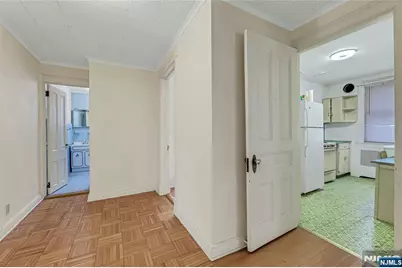 16 Mountain Avenue, Montclair, NJ 07042 - Photo 30