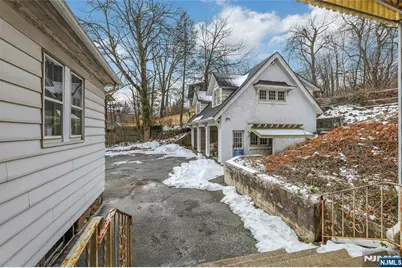 16 Mountain Avenue, Montclair, NJ 07042 - Photo 48
