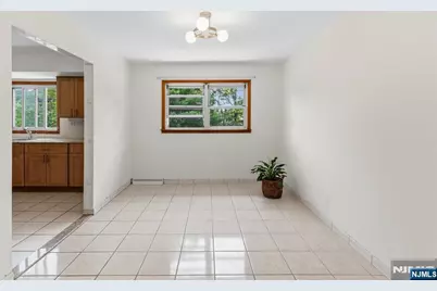 78 E Almira Street, Bloomfield, NJ 07003 - Photo 16
