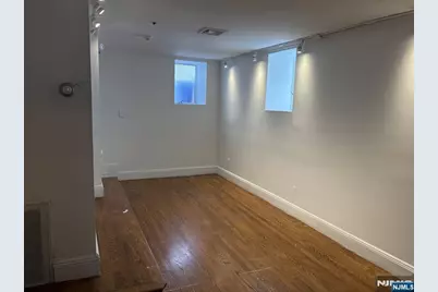 17 Hilliard Avenue Ground Floor #Ground Floor, Edgewater, NJ 07020 - Photo 6