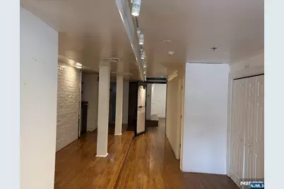 17 Hilliard Avenue Ground Floor #Ground Floor, Edgewater, NJ 07020 - Photo 4