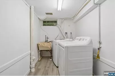 250 Briarcliffe Road, Teaneck Township, NJ 07666 - Photo 22