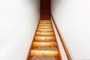 121 Edsall Ave 2nd Floor, Palisades Park, NJ 07650 - Photo 4