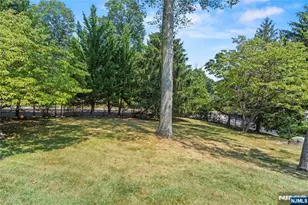 10 Allendale Rd, Saddle River, NJ 07458 - Photo 18