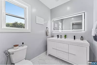 335 Virginia Avenue 2 #2, Jersey City, NJ 07304 - Photo 18