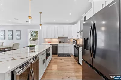 335 Virginia Avenue 2 #2, Jersey City, NJ 07304 - Photo 10