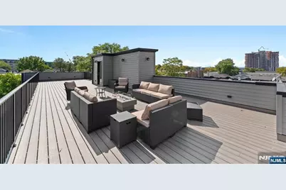 335 Virginia Avenue 2 #2, Jersey City, NJ 07304 - Photo 32