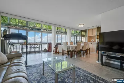 4 Horizon 805 #805, Fort Lee, NJ 07024 - Photo 6