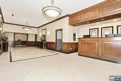 5 Horizon 1803 #1803, Fort Lee, NJ 07024 - Photo 4