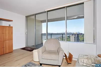 5 Horizon 1803 #1803, Fort Lee, NJ 07024 - Photo 14
