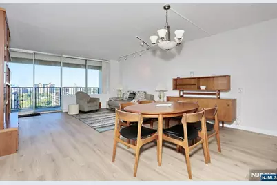 5 Horizon 1803 #1803, Fort Lee, NJ 07024 - Photo 10