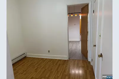 139 Johnston Avenue 3 #3, Kearny, NJ 07032 - Photo 4