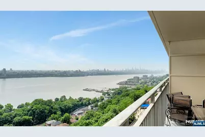 1530 Palisade Avenue 10F #10F, Fort Lee, NJ 07024 - Photo 34