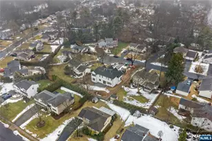 21 Manor Ct, Glen Rock, NJ 07452 - Photo 38