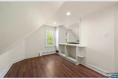 8 Cooper Place 3rd Fl #3rd Fl, Weehawken, NJ 07086 - Photo 8
