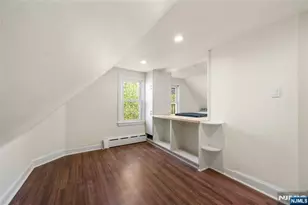 8 Cooper Pl 3rd Fl, Weehawken, NJ 07086 - Photo 8