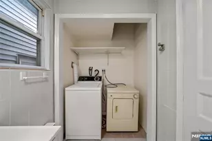8 Cooper Pl 2nd Fl, Weehawken, NJ 07086 - Photo 12