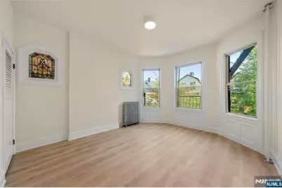 8 Cooper Place 2nd Fl #2nd Fl, Weehawken, NJ 07086 - Photo 6