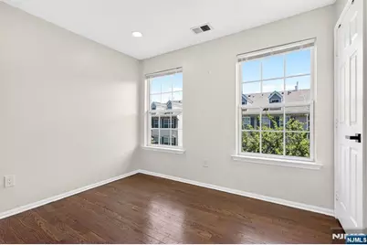 5 Krueger Court, Newark, NJ 07103 - Photo 18