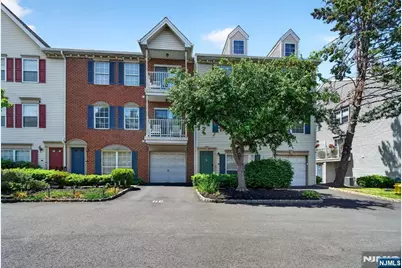 5 Krueger Court, Newark, NJ 07103 - Photo 1