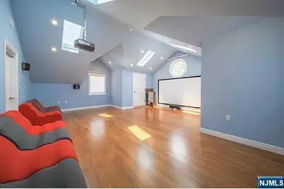72 Brinkerhoff Terrace 2nd Fl #2nd Fl, Palisades Park, NJ 07650 - Photo 18