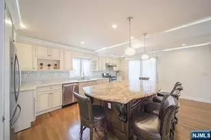 72 Brinkerhoff Terrace 2nd Fl, Palisades Park, NJ 07650 - Photo 6