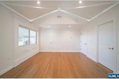 72 Brinkerhoff Terrace 2nd Fl #2nd Fl, Palisades Park, NJ 07650 - Photo 10