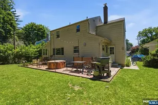 13 Potter Ct, Montclair, NJ 07043 - Photo 14