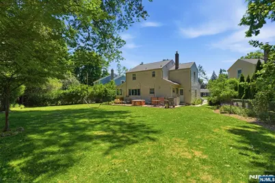 13 Potter Court, Montclair, NJ 07043 - Photo 2