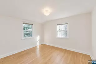 13 Potter Ct, Montclair, NJ 07043 - Photo 12