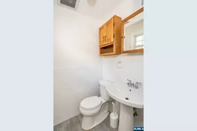 13 Potter Court, Montclair, NJ 07043 - Photo 8
