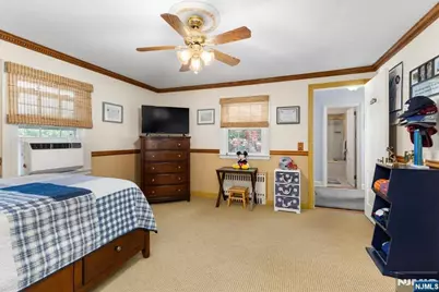 84 Raymond Avenue, Rutherford, NJ 07070 - Photo 28