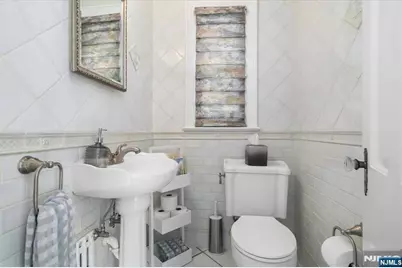 84 Raymond Avenue, Rutherford, NJ 07070 - Photo 20