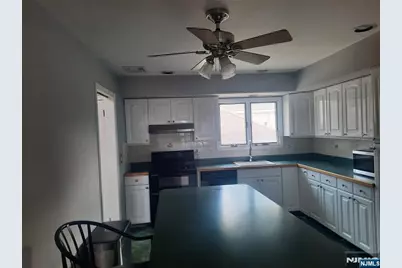 74 Delford 2 #2, Bergenfield, NJ 07621 - Photo 6