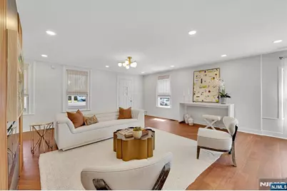 25 Riverview Avenue, Rutherford, NJ 07070 - Photo 12