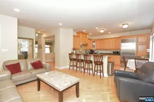 3 Sky View Dr, North Haledon, NJ 07508 - Photo 10