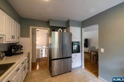 138 Grant Avenue, Cresskill, NJ 07626 - Photo 6
