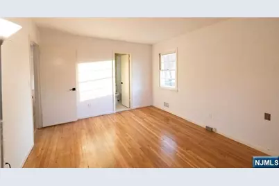 138 Grant Avenue, Cresskill, NJ 07626 - Photo 10