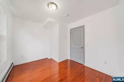 19 Intervale Road, Teaneck Township, NJ 07666 - Photo 10
