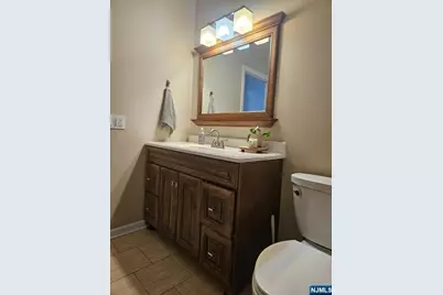 15 William Street 2 #2, Rochelle Park Township, NJ 07662 - Photo 8