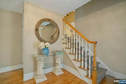 111 Storms Drive, Mahwah, NJ 07430 - Photo 4