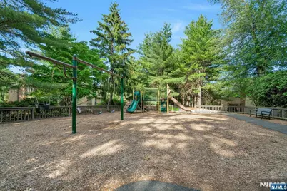 111 Storms Drive, Mahwah, NJ 07430 - Photo 30