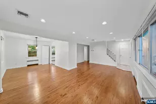 160 Magnolia Ave, Cresskill, NJ 07626 - Photo 2