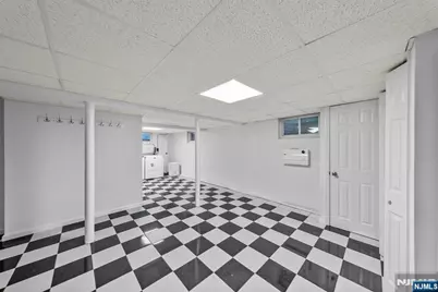 160 Magnolia Avenue, Cresskill, NJ 07626 - Photo 16