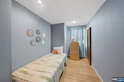256 Fycke Lane, Teaneck Township, NJ 07666 - Photo 16