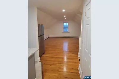 469 Grand Avenue, Leonia, NJ 07605 - Photo 2