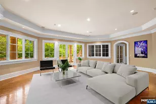 7 Buckingham Dr, Alpine, NJ 07620 - Photo 40