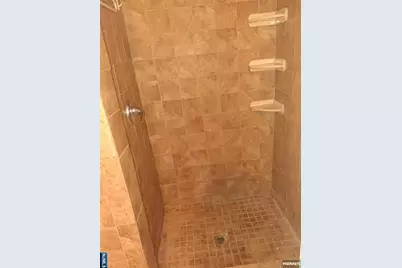 19 Bayview 2 #2, Newark, NJ 07112 - Photo 18